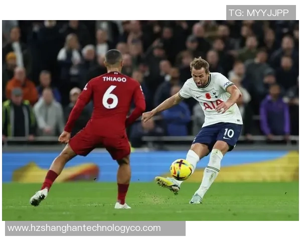 利物浦与托特纳姆热刺精彩对决直播全程回顾与分析